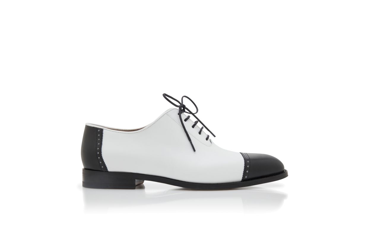 Sapatos de Couro de Vitela Preto e Branco com Cadarço