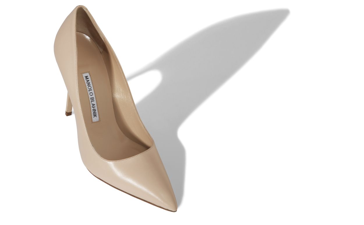 Sapatos de Salto Pontiagudo em Couro de Bezerro Taupe