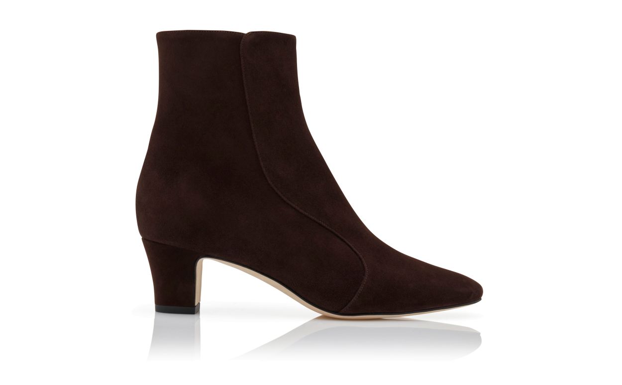 Botas de Cano Médio Redondas em Couro Suede Marrom