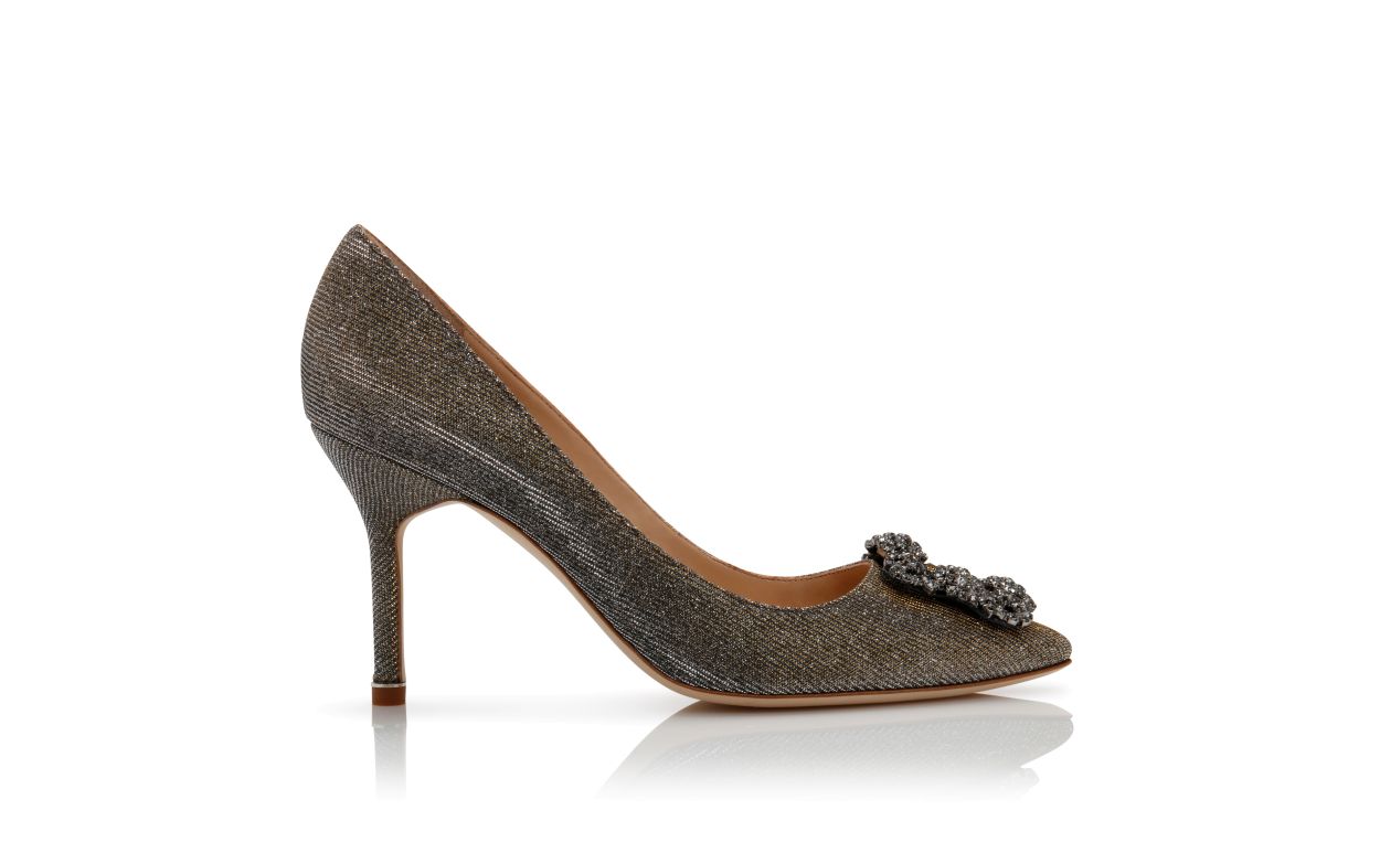 Sapatos de Salto com Faixa de Brilho Dourado Escuro e Joia