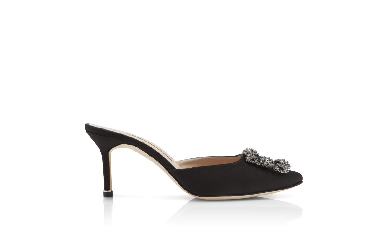 Mules de Satin Preto com Fivela de Joia