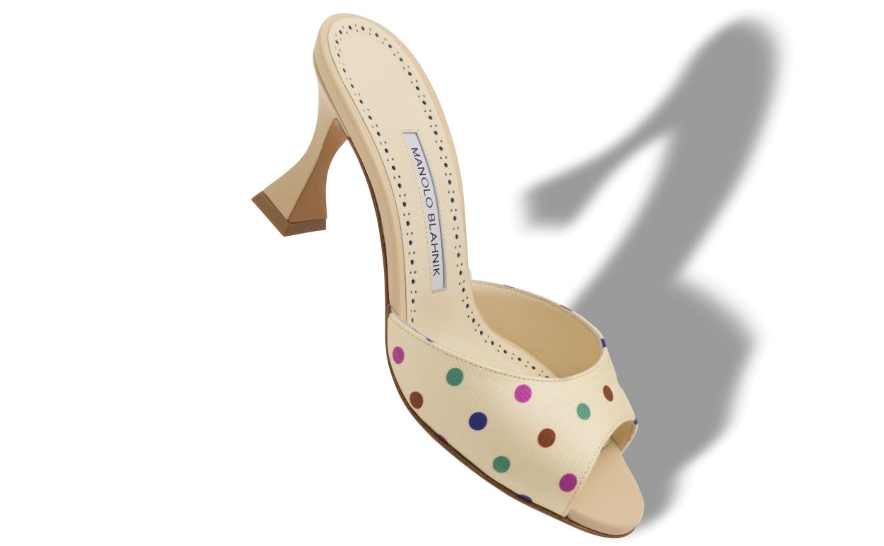 Mules com Detalhe de Pontinhos em Silk Cream