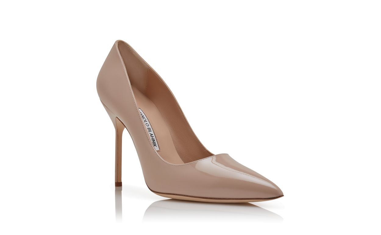 Sapatos de Salto Alto de Couro Verniz Bege com Bico Pontiagudo