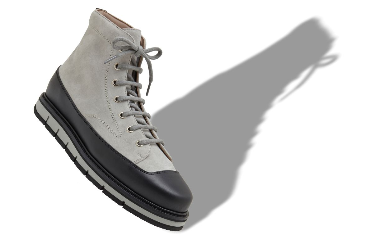 Botas de tornozelo em camurça de vitela cinza e preto