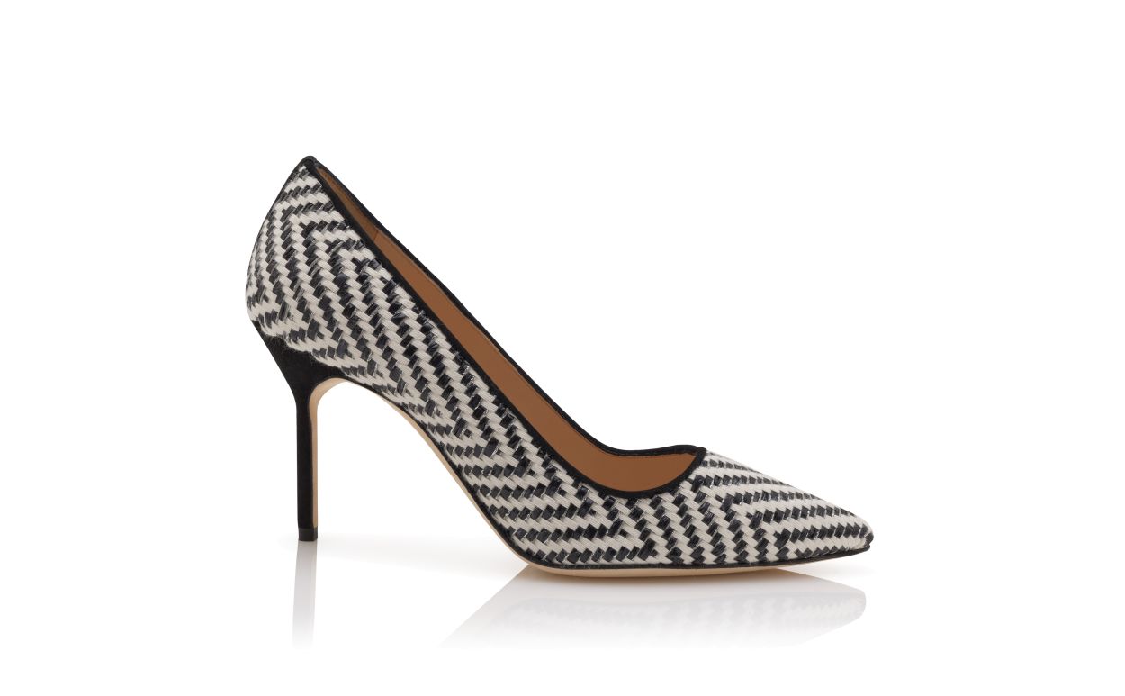 Sapatos de Salto Alto Ponta em Raffia Preto e Branco