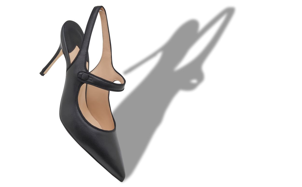 Sapatilhas de Couro Nappa Preto com Bico Pontiagudo e Salto Alto em Slingback
